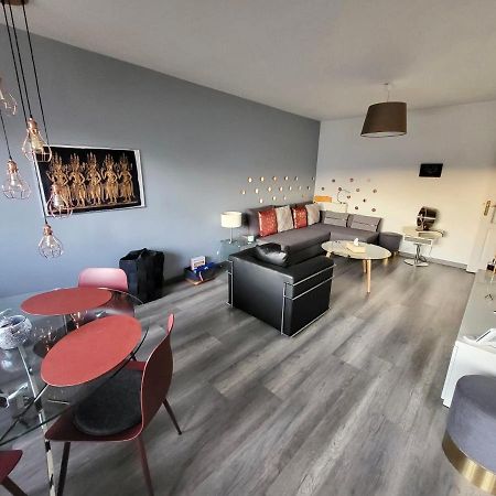 Tichnich Appartement - 2 Bedrooms - 1 Min Away From Train Station Аннемас Экстерьер фото